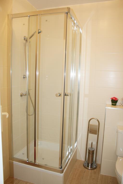 Apartment Lea Praha Bagian luar foto