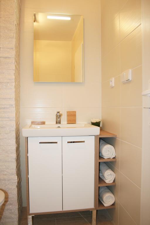 Apartment Lea Praha Bagian luar foto